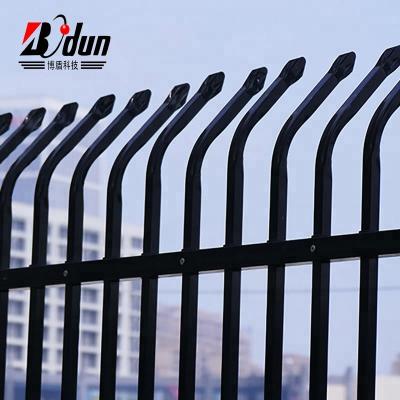 China Easily Assembled Hot Selling Used Garden Fencing Panels Metal Fence Modern Post Design for sale