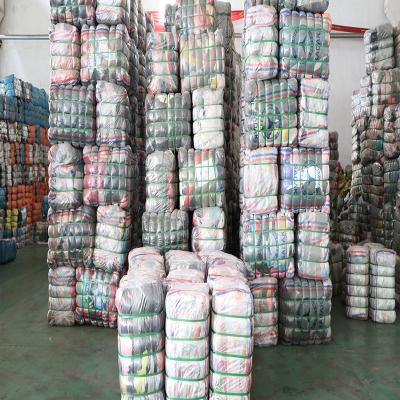 China Interesting quality apparel used clothes mixed korean bales used apparel bales 100kg import second-hand apparel container used apparel for sale