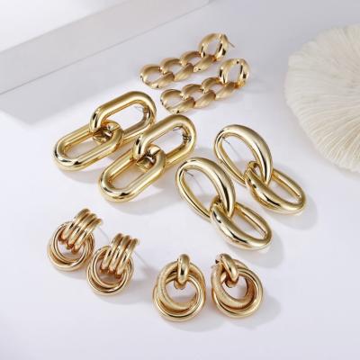 China 2022 Casual/Sporty Hot Sale Gold Plated Chunky Chain Link Dangle Earring Vintage Twist Gold Round Statement Circle Earrings Accessories for sale