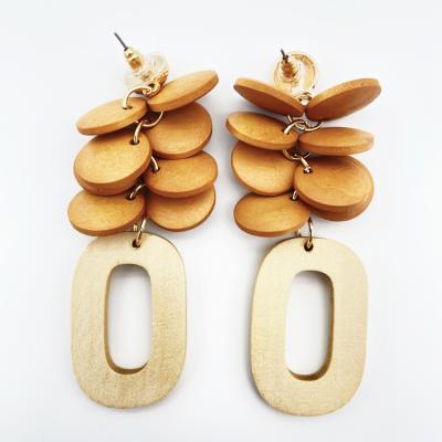 China FASHIONABLE Geometric Wooden Dangle Earrings Long Round Earrings Girl Accessories Shape Earrings for sale