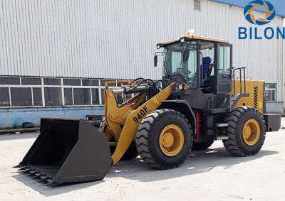 Chine 940F chargeur de roue de 4 tonnes avec le type pilote hydraulique d'opération de manette à vendre