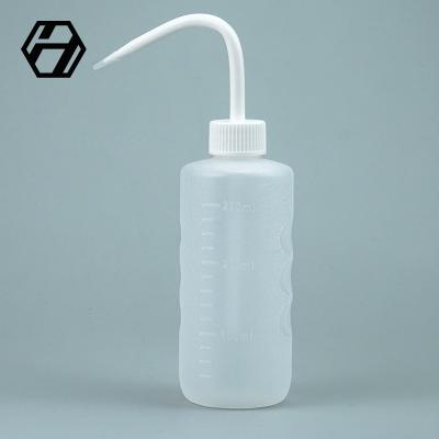 China White Curved Pouring Bottle Succulent Watering Washing Tool 300ml Jug Mouth Jug Alcohol Bottles Oil Jug Wash Bottle for sale