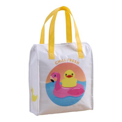 China Waterproof Cartoon Printed Waterproof Laminated Nonwoven Kids Lunch Thermal Bag With Zipper for sale