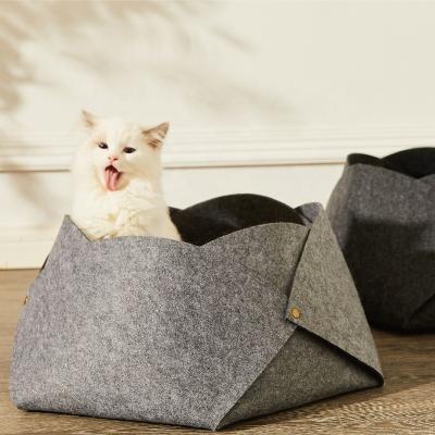 China Wholesale High Quality Custom Viable Shape Fashion Pet Supplies Pet Supplies Kennel Lust Foldable Felt Cat Cage Bed Viable Flower for sale