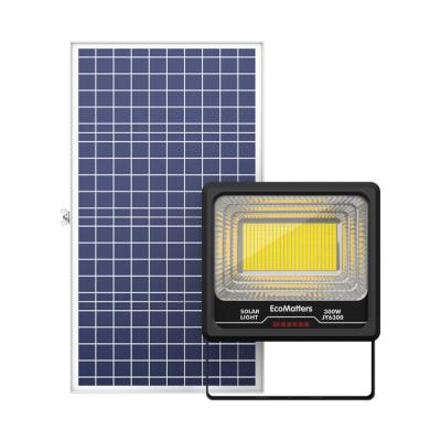 China Residential Outdoor Solar Powered Floodlights 10000mAh Solar Battery Waterproof Security For Garden LED Panel Street Flood Wall Lamp for sale