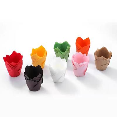 China Custom Disposable Tulip Flower Paper Cup Tulip Cupcake Disposable Liners for sale