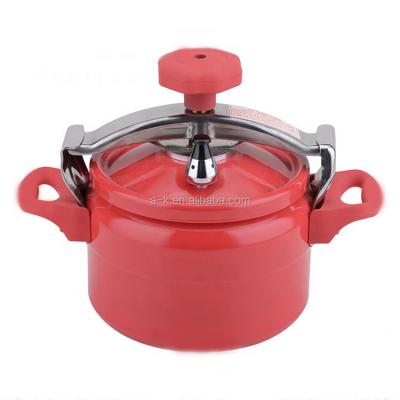 China Sustainable Household Non Stick 40 Liter Large 12 Liter Multifunctional Steam Pressure Cooker for sale