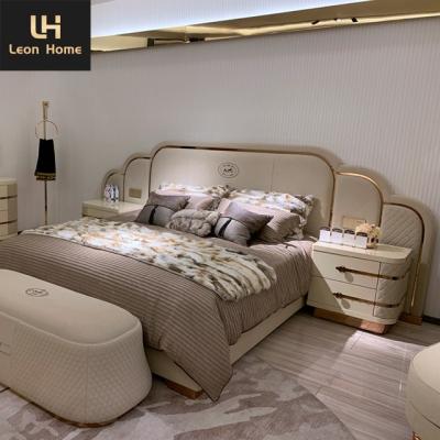 China Quality Big Headboard Postmodern king size bed modern luxury italian leather sleeping bed for sale