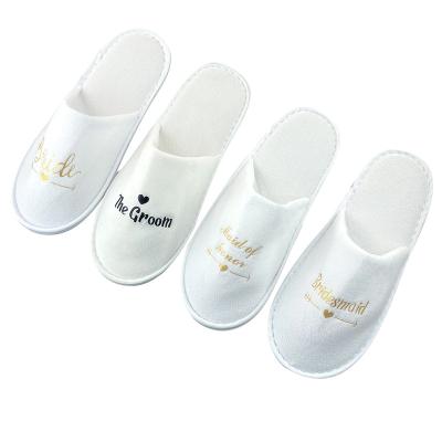 China 2022 Brand New White EVA Non Slip Sole Disposable Wedding Slippers For Guests In Wedding for sale