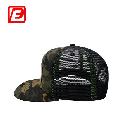 China COMMON Flat Brim Snapback Mesh Hat Custom Leather Logo 6 Panel Breathable Trucker Hat Camouflage Camouflage Hats for sale