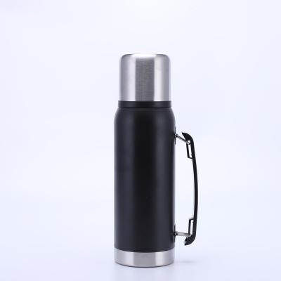 China Stainless steel double wall vending thermos tharmos drinking flask PORTABLE travel hot water bottle for sale