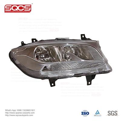 China 9109060000 faro izquierdo para el velocista Mercedes W907 W910 en venta