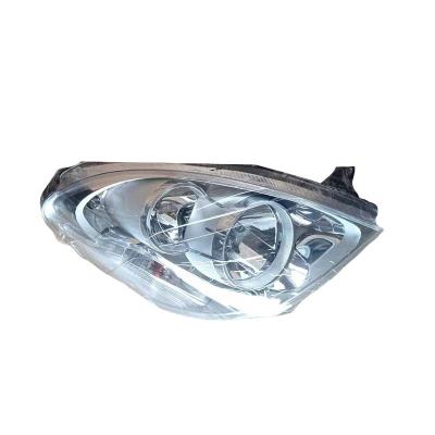 China Autoonderdelen voor Iveco Auto Rechterzijde Hoofdlamp 5801375415 Originele montage Te koop