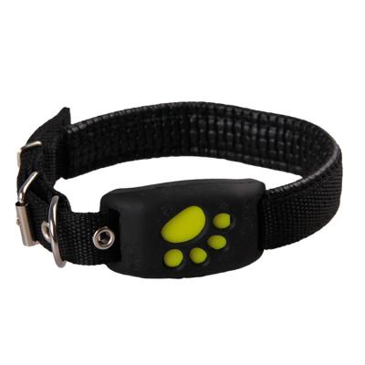 China Viable Smart Dog Collar Mini Gps Personal Pet Tracker For Cat Dog Gps Tracking Device With Software And Platform for sale