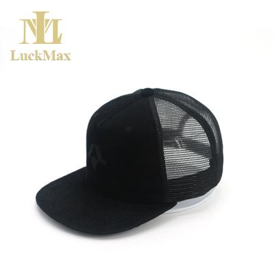 China 2021 Newest Style Black COMMON Custom 6 Panel Snapback 3d Embroidered Snapback Hat for sale