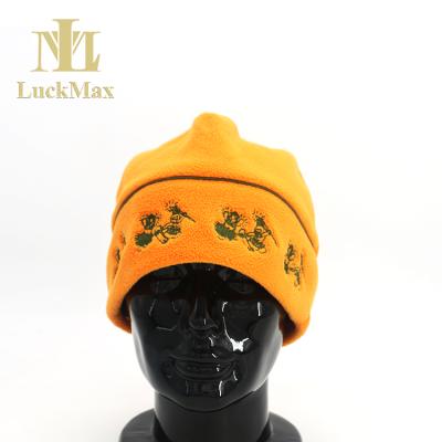 China Custom Warm Winter COMMON Beanie Cap Knitted Logo Fashion Embroidery Solid Color Hat for sale