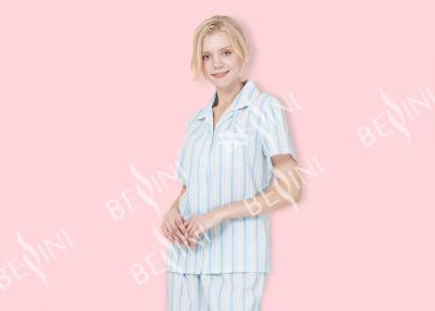 China Gestreifte Pyjama-Sätze des Damen-kurzen Ärmels, der Sleepwear-Sätze der Spitze getrimmten Frauen zu verkaufen