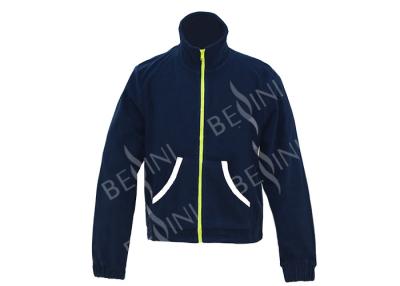 China Hübsche Hochleistungsarbeits-Anzugs-Polyester-Arbeits-Jacke 100% mit 2 Taschen zu verkaufen