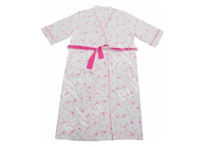 China Damen-Baumwoll-Jersey-rosa Blumendruckbademantel-Kimono-Verpackungs-rote Rohrleitung 3/4 Ärmel zu verkaufen