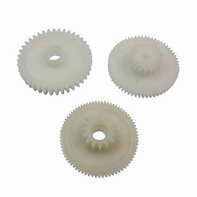 China Colorful Small Straight Tooth Plastic Pinion Gears Injection Plastic Modling Type for sale