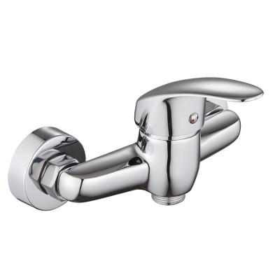 中国 Widely Used Modern Special Design Floor Mount Economical Bathtub Faucet Set For Home 販売のため