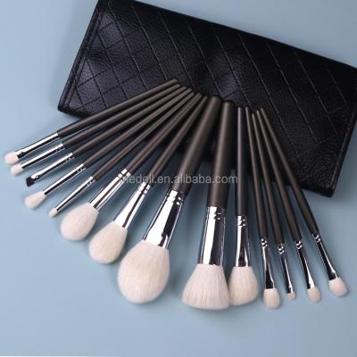 China Angular Blush Factory Handmade Goat Hair Makeup Brush Set Customized Logo for sale