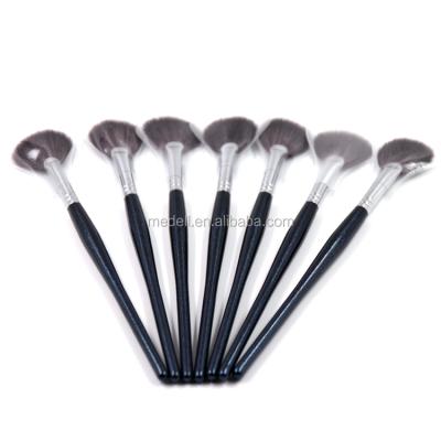 China Wholesale Makeup Brush Fan Brush Fan Brush Single Makeup Private Label for sale