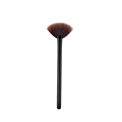 China Professional Synthetic Fan Brush Flat Brush OEM Hair Makeup Brush Wholesale Private Label for sale