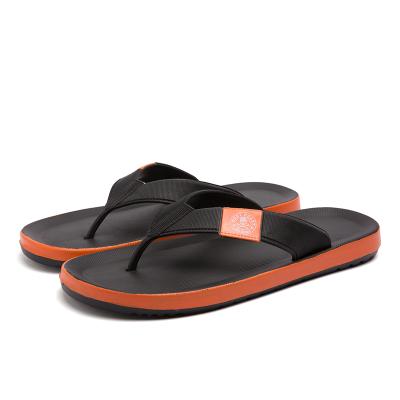 China Comfortable Men's Flip Flops Sandals Men's Eva Rubber Beach Slippers Men's Fashion Trend Flip Flops Sandals for sale