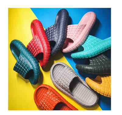 China Wholesale and unique style flip flops fashion trend colorful men's keyboard design for sale