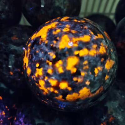 China China New Good Flash Polished Firestone Yooperlite Quartz Stone Spheres Material For Home Decor for sale