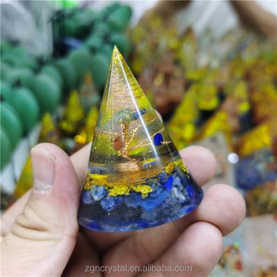 China Colorful Orgonite Seven Chakra Pyramid of Europe Natural Gemstone for Decoration for sale