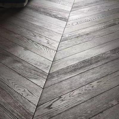 China Hot-selling Modern Dark Gery Brushes Distressed Herringbone Oak Wood Flooring for sale