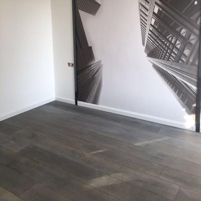 China Modern Gray Smoked 3 Layers Oak Wood Interior Wood Flooring Customization for sale