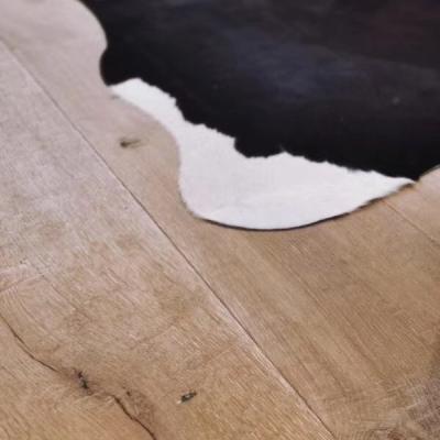 China Modern Wood Natural Feel Distressed Multi Layers/3 Layers European Oak Wood Flooring for sale