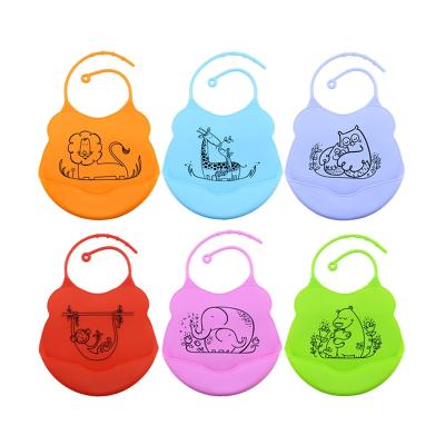 China Hot Sale Baby Bibs Fashion Design Silicon Viable Plastic Baby Bib Kids Bib for sale