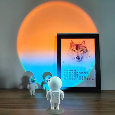 China ihomemix Modern Hot Selling Mini USB Sunset Dawn Astronaut Projector Galaxy Night Light Led Lights Cloud Astronaut Lamp With Rainbow for sale