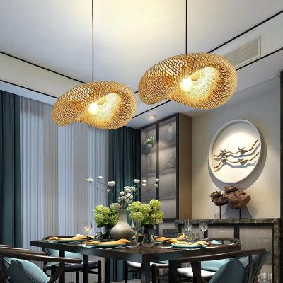 China Beautiful Rattan Light Bamboo Pendant Lamp Modern Craft Hanging Light Chandelier Pendant For Restaurant Home Decor for sale