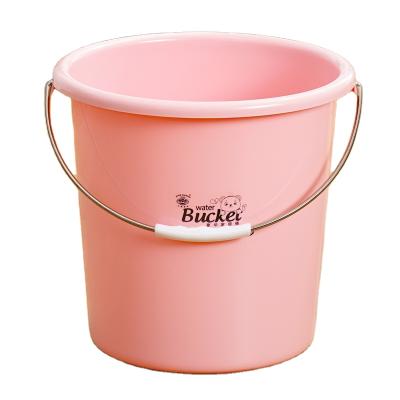 China Viable Hot Sale Wholesale Accessories Household Cleaning Around Large Water Washing Plastic Bucket With Handle for sale