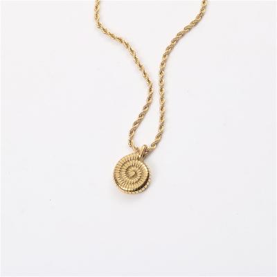 China 2022 Gold Snail Rope Chain Gold Plated Lead Free Nickel Free Jewelry 18K Tarnish Free Cute Pendant Necklace Fashionable for sale