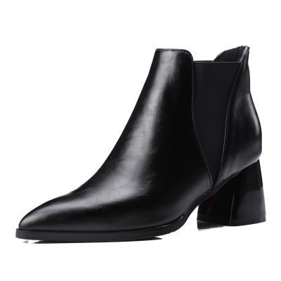 China FISACE Rubber Women's Pointed Toe Stacked Mid Heel Ankle Boots V Cut Down Faux Leather BootiesChelsea Zipper Rainboots for sale