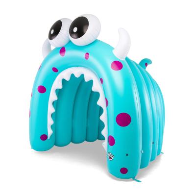 China Water Entertainment Giant Inflatable Big Mouth Tunnel Sprinkler Kids Run Through Sprinkler for sale