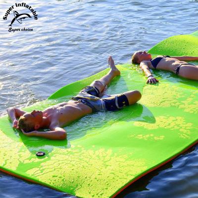 China XPE Lakes 18 ft Play Mat Floating Water Foam Pad for sale