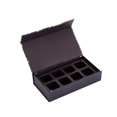 China Recyclable Luxury Custom Empty Magnetic Closure Cardboard Folding Gift Chocolate Packaging Box for sale