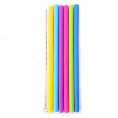 China Sustainable Food Grade Reusable Silicone Drinking Straws With Cleaner Brush for sale