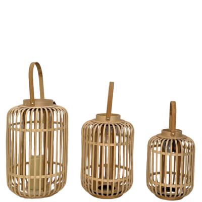 China Home Decoration Hot Selling Home Decorative  Craft Natural Vintage Rustic Large Decorative Handmade Rattan Bamboo Candle Lantern for sale