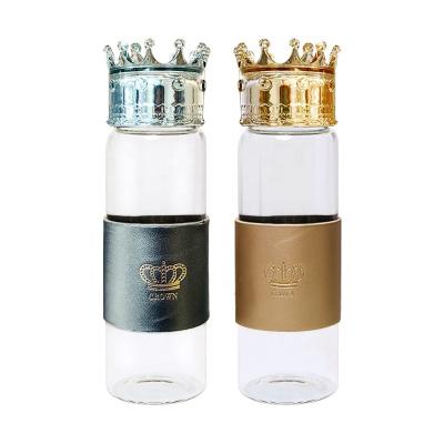 China Glass Sustainable Water Bottle Portable Borosilicate Water Bottle With Sleeve And Crown Lid for sale