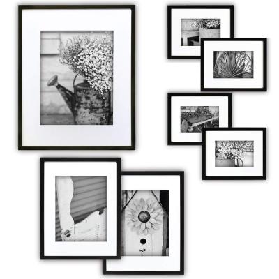 China Small Cute Wooden Black Picture Frame Wall Gallery Kit With Decorative Art Prints for sale