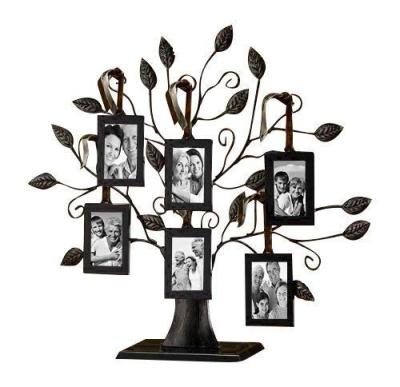 China New Design Wooden Family Tree Photo Frame Life Centerpiece Display Stand With 6 Hanging for sale