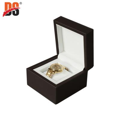 China DS Designer Handmade Work Hot Sale Square Gift Packaging Custom Wooden Watch Box for sale